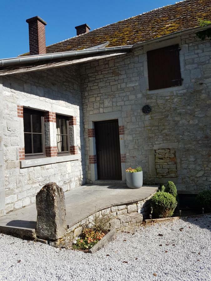 La Parenthese Villa Chimay Exterior photo
